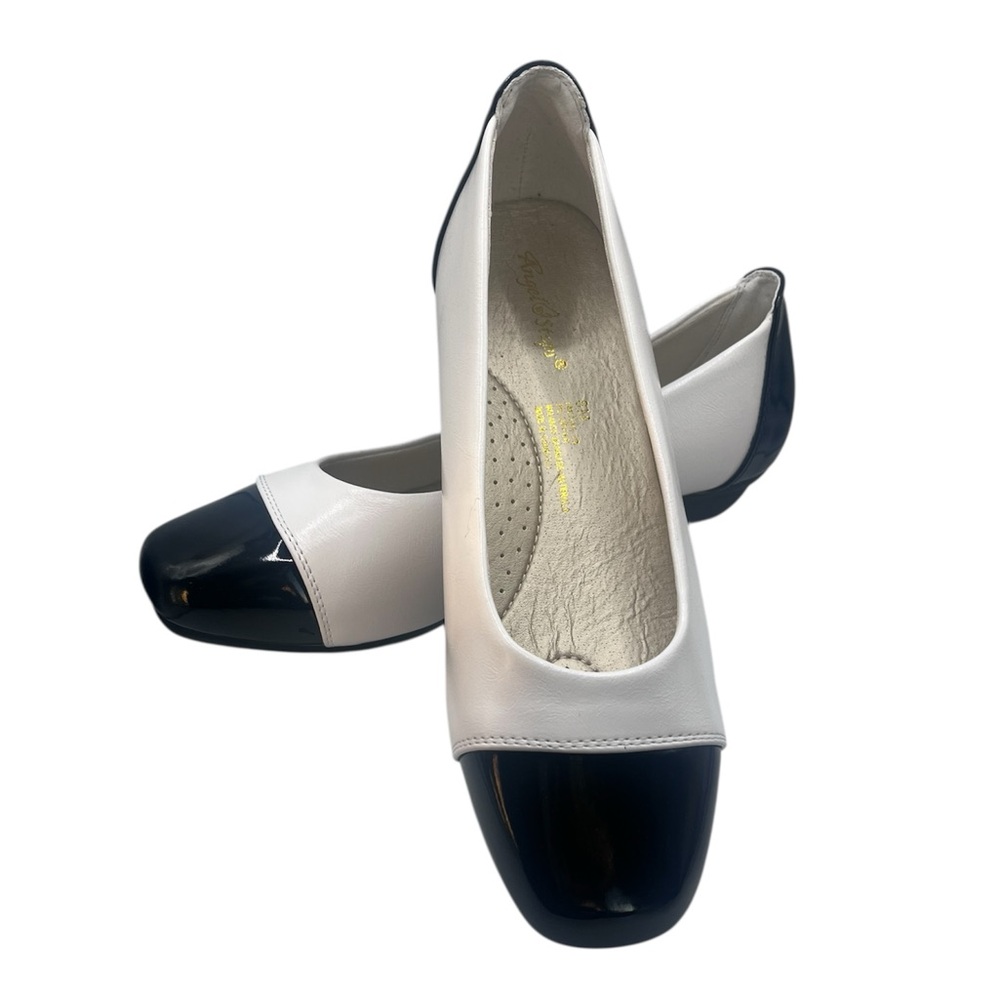 Black & White Capped Toe Ballet Flats